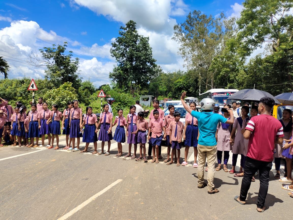 Students blocked the Agartala-Sabroom National Highway in Kalsiramukh area to protest the transfer of teachers