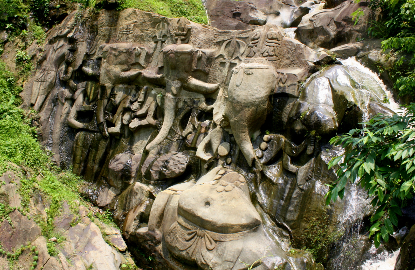 Ganesha Unakoti ঊনকোটি