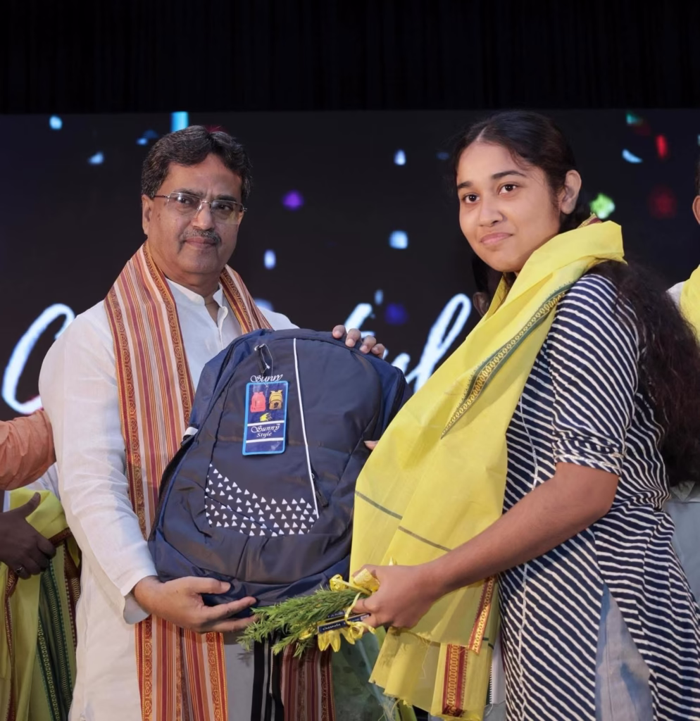 Tripura CM Highlights Push for Quality and Digital Education at Felicitation Event 3 img 9528 1
