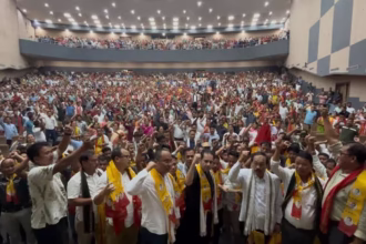 ac4a8065 2f21 41d7 81dc e9e6a91c7297