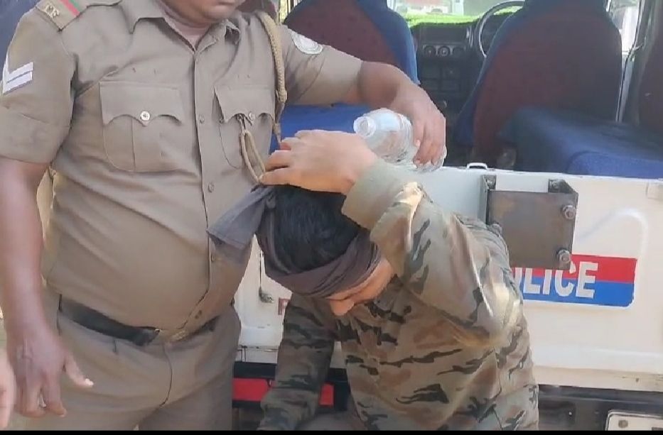 Villagers attack anti-cannabis team in Khowai, injuring BSF jawan, two cops and forest worker. 2 10004044033926028348120134294