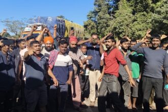 b9ae4333 2328 406f a20d b90868a8cf65