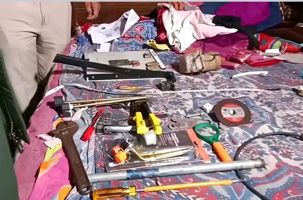 0dc9b05a bb6a 4a69 acd7 feb2ac3aa20f 1