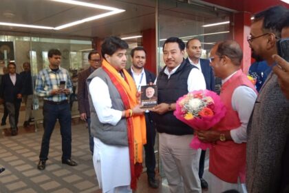 c76d4a61 2848 44d7 aaf1 3c6aded8f7a7