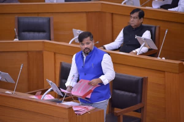 4 8 lakh digital ration cards distributed in tripura aadhar e kyc nears completion sushanta