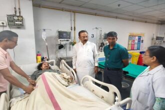former bjp candidate gita roy under treatment rajib visits gb hospital icu