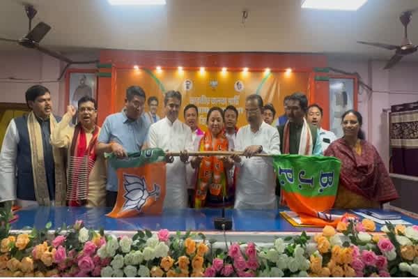 tripura bjp welcomes new entrants from tripra motha in presence of cm saha