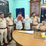 two arrested with yaba tablets worth rs 8 lakh in bodhjhugnagar