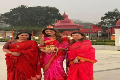 shilpa shettys spiritual sojourn at tripureshwari temple