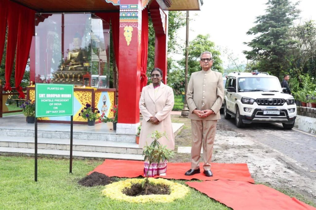President Ms Droupadi Murmu Plants Rhododendron Arboreum,Sapling at Lok Bhawan 2 fb img 17800266215193338780327604272959