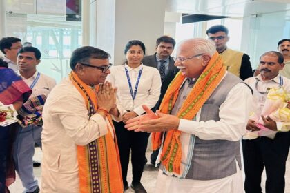 union minister khattar arrives in tripura nath hails visit as crucial for power sector