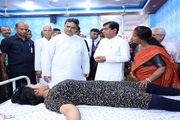 divyang woman donates blood cm manik saha calls it moment of pride for tripura