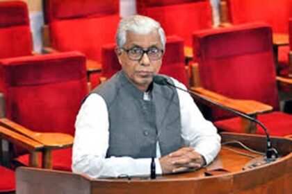 manik sakar counters cms claim says cpimm will continue peoples struggle