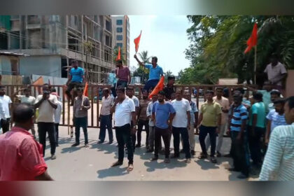 transport workers clash at nagerjala motor stand several injured