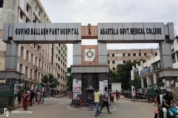 gb doctors resume private practice temporarily as ban notification still awaited