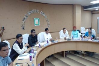 mayor dipak majumder pledges modernisation of battala market to ease congestion and boost trade