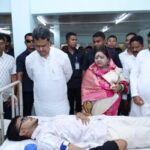 tripura cm reaffirms sabka saath sabka vikas at hawkers corner blood donation event