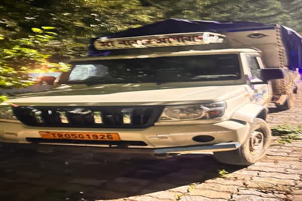 tripura vehicle loaded with illegal liquor worth rs 10 l seized at laljuri checkpost