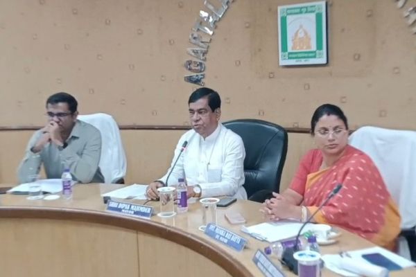 amc holds key meeting ahead of durga puja focus on civic services