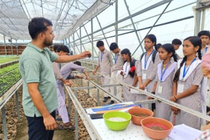 industrial visit on agriculture trade organized for school students