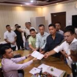 tipra motha demands arrest of attackers within 24 hours submits deputation to state election commission