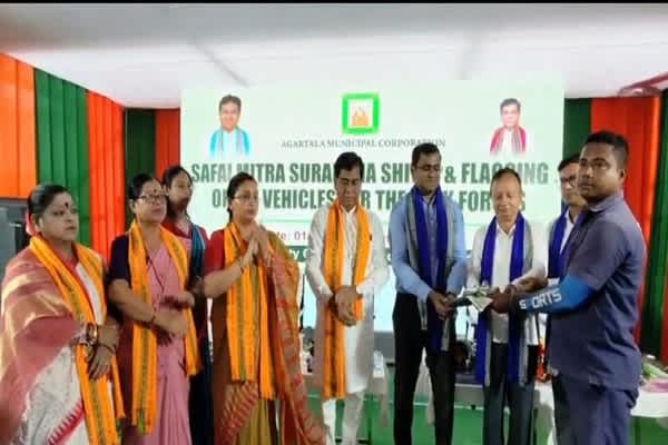 amc mayor calls on sanitation workers to strengthen efforts for a cleaner agartala