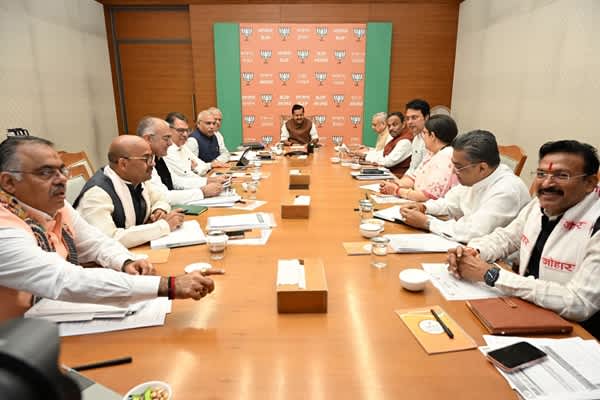biplab deb attends bjp national general secretaries meeting deliberates on service campaign upcoming elections