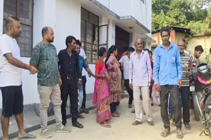 consumers protest prepaid meter recharge disruptions at kumarghat power office