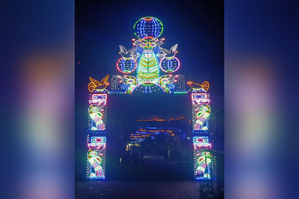 kalyanpur gears up for durga puja with creative pandals and community traditions