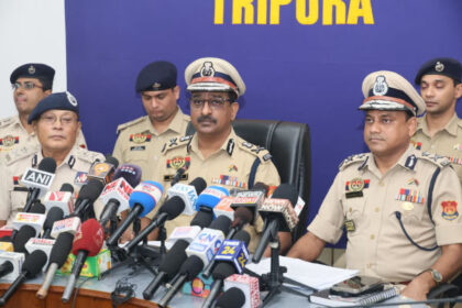 over 10000 security personnel to be deployed during durga puja days dgp