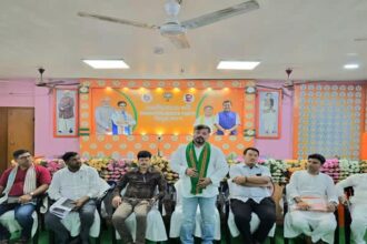 sushanta announces nationwide seva jyoti yatra and viksit bharat sankalp yatra to be held across tripura on october 7
